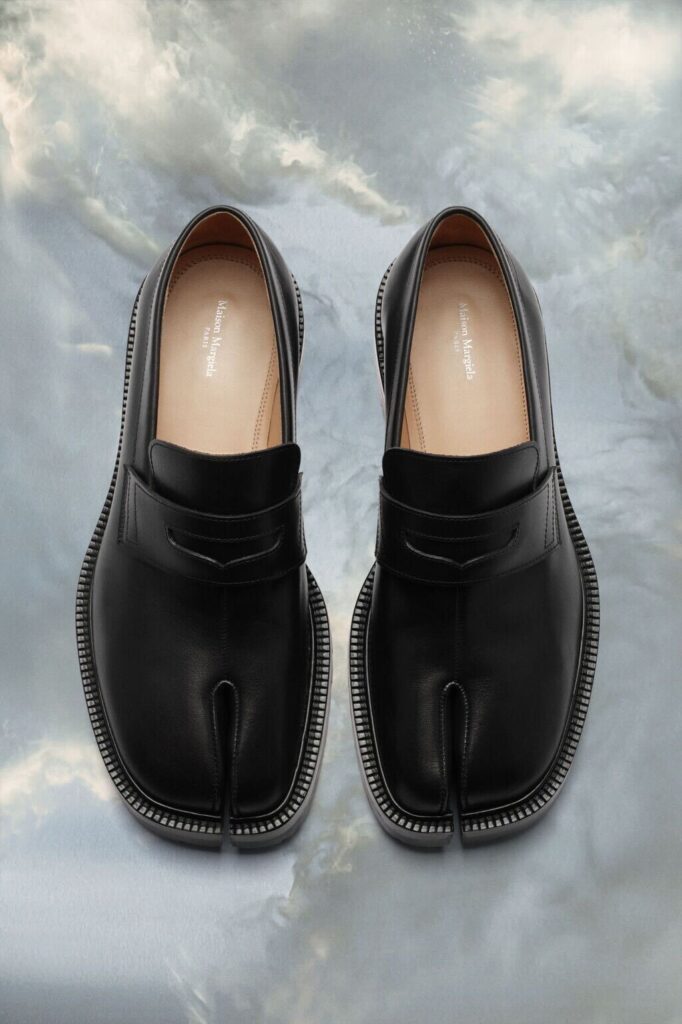 Maison Margiela Tabi Leather Loafers